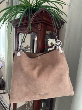 BNWT MK suede Christina shoulder bag